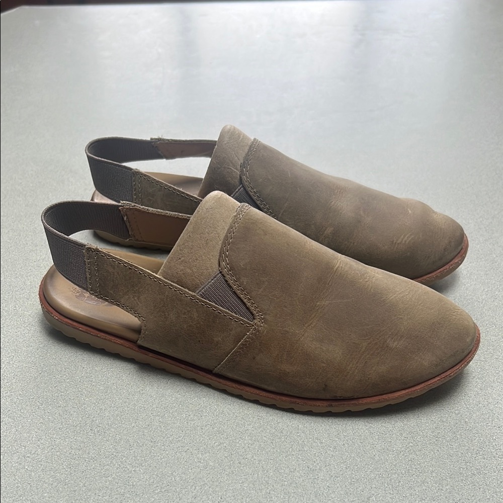 Sorel Brown Sandals with Elastic Slip-On Comfort